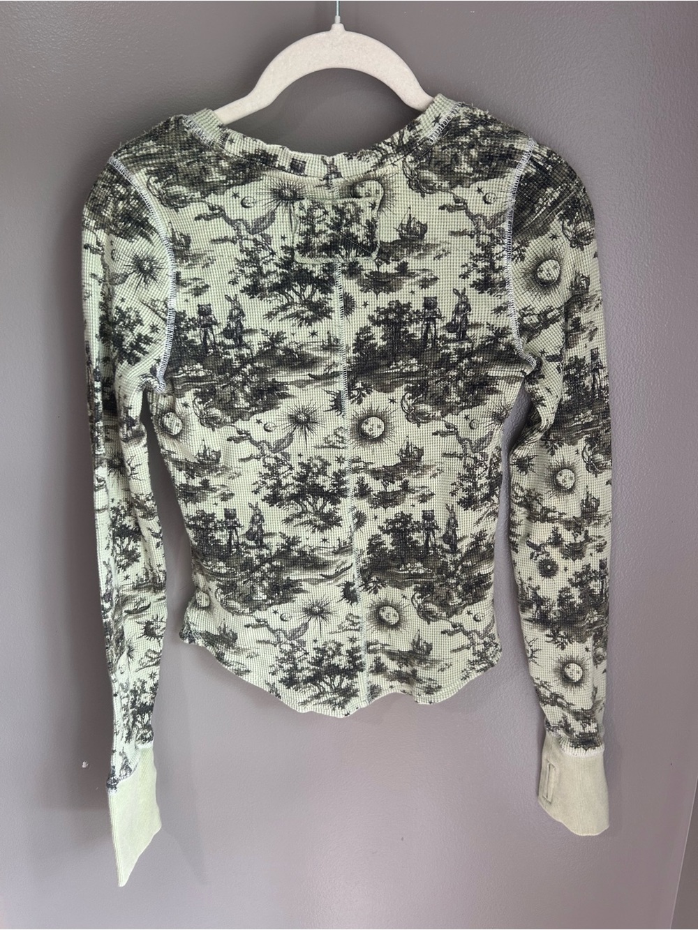 We The Free Toileidays Printed Long-Sleeve Thermal Crewneck - Olive Combo - Picture 10 of 12